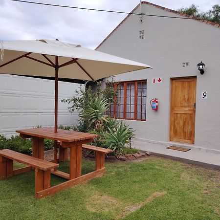 @Mango'S Apartment Beaufort West Exterior foto