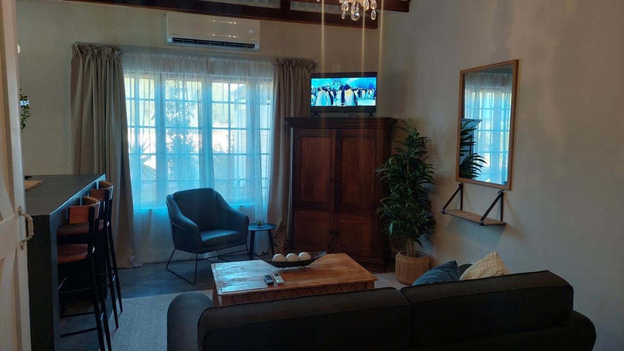 @Mango'S Apartment Beaufort West Exterior foto